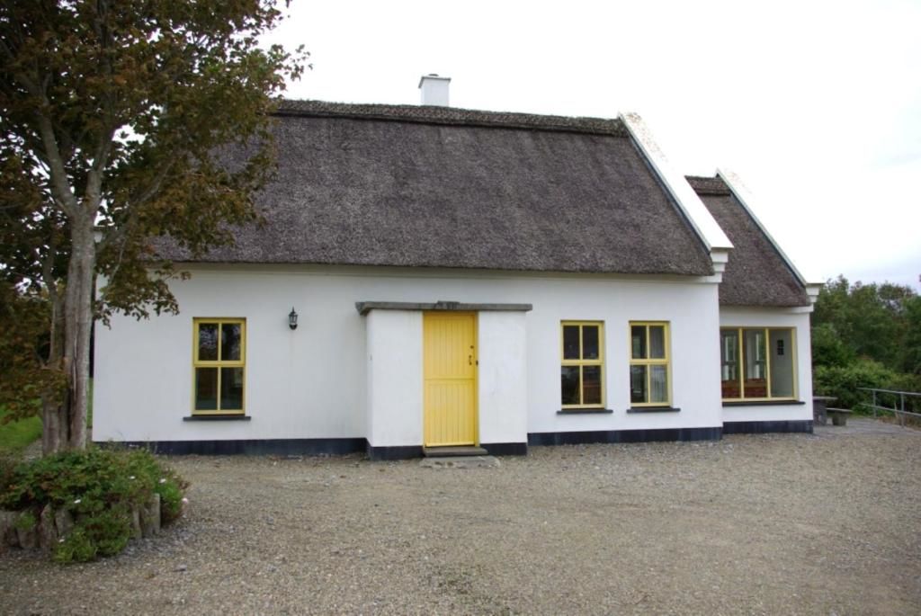 Дома для отпуска Ballyvaughan Cottages Балливон-42