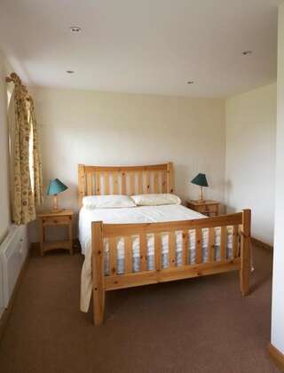Дома для отпуска Ballyvaughan Cottages Балливон Дом с 3 спальнями-11
